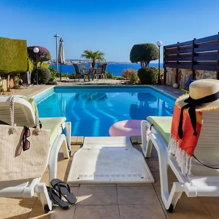 H&o Sunrise In Coral Bay! Tatil Evi *