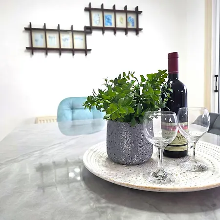 H&o Sunrise In Coral Bay! Tatil Evi