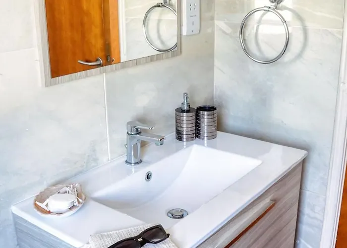 H&o Sunrise In Coral Bay! Prázdninový dům *